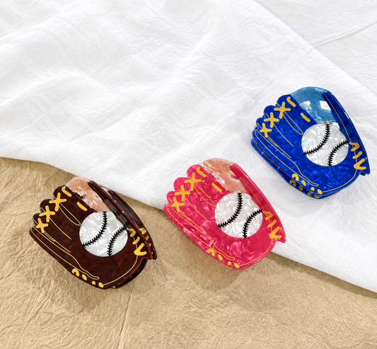 Game Day Baseball Glove Claw Clip